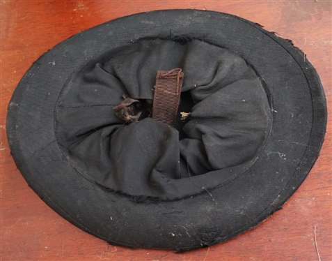 Chapeau Imperial Pop Up Top Hat with Gold Letter Inside 