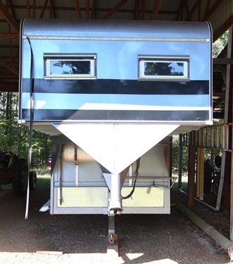 1979 Gore 4 Horse Head to Head Horse Trailer - Gooseneck with Tack and Changing Area, Custom Drop Down Back Tailgate Table - Ramps on Each Side - One Walk Through Door - ONE OWNER - Kept Under...