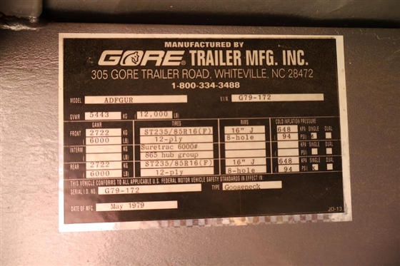 1979 Gore 4 Horse Head to Head Horse Trailer - Gooseneck with Tack and Changing Area, Custom Drop Down Back Tailgate Table - Ramps on Each Side - One Walk Through Door - ONE OWNER - Kept Under...