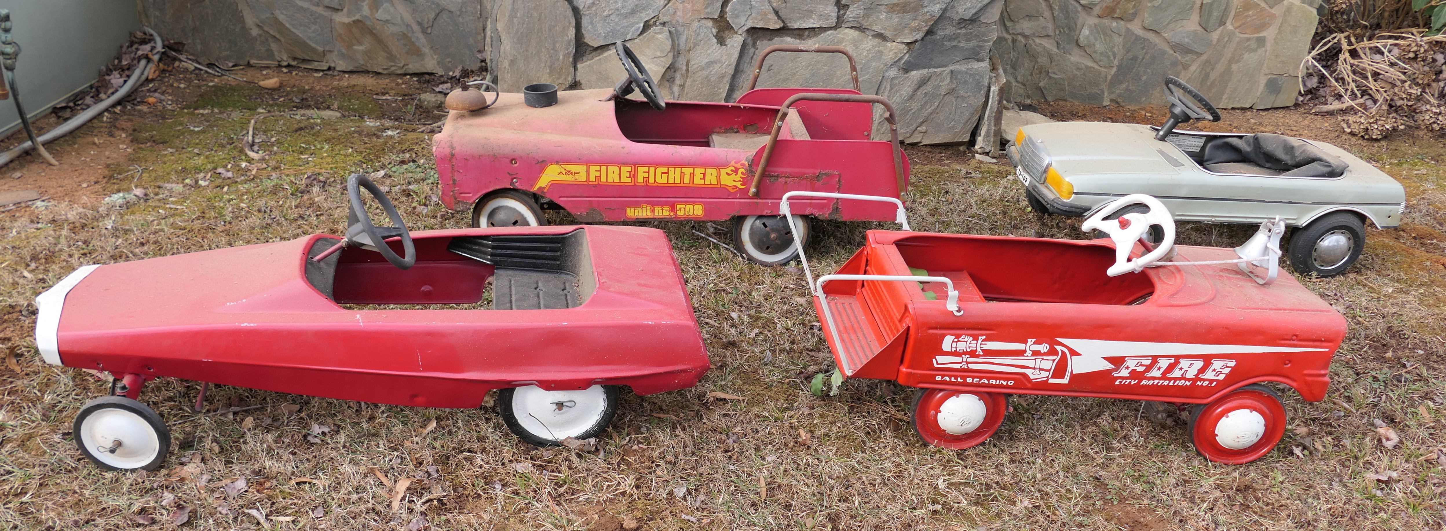 LIVE ONSITE Sat. March 22nd 10:00am Deceased Bart Knott Auction Cars, Pedal Cars, Toys, Signs, Etc.